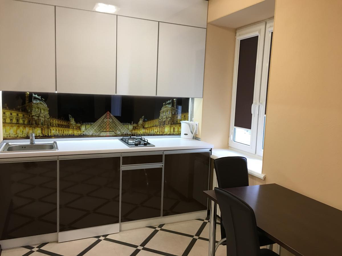 Luxury Studios On Nauki Avenue คาร์คิฟ ภายนอก รูปภาพ